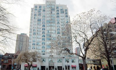 1000 sq ft 3bdr/2bath corner condo unit GREAT LOCATION available Sept1