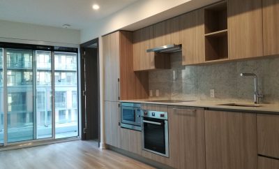 The Lakeshore Condos Downtown 1-Bedroom – 19 Bathurst St.